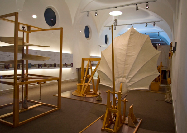 1-Музей-науки-и-техники-Леонардо-Да-Винчи